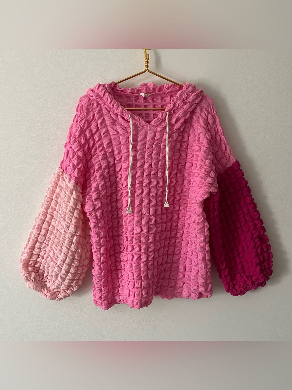 BiBi Pink Colorblock Bubble Hoodie Stretch Bold Maximalist Oversized Small BTS